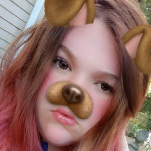 Meet your Posher, Chelsie